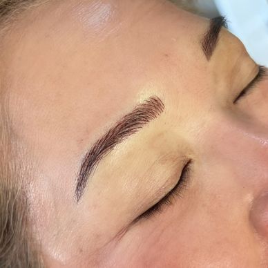 Microblading and micro-shading on client. Crisp microblading stokes in addition to tattoo shading 