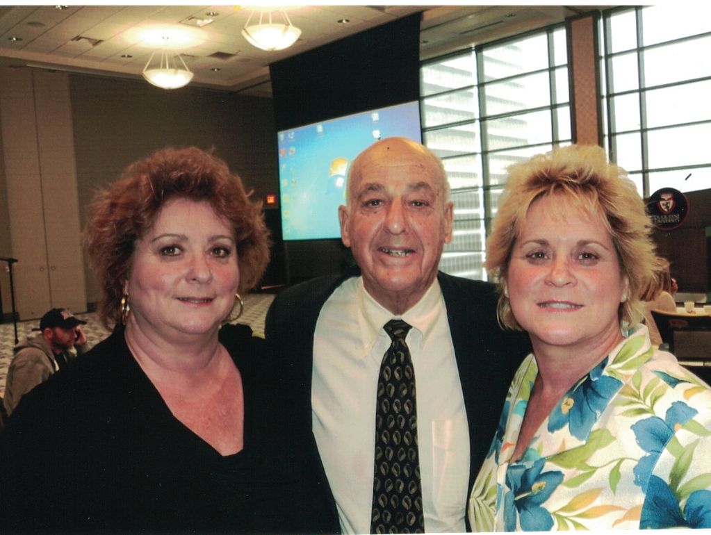 Suzanne & Jean Vincent, Forensic Intuitives, with Dr. Cyril Wecht at a Pittsburgh Presentation.