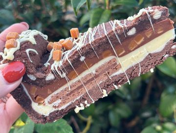 Triple chocolate, fudge & Bourbon biscuit cookie pie with white chocolate & milk chocolate