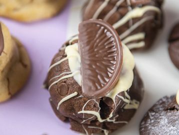 Terry's Chocolate Orange inspired stuffed cookie