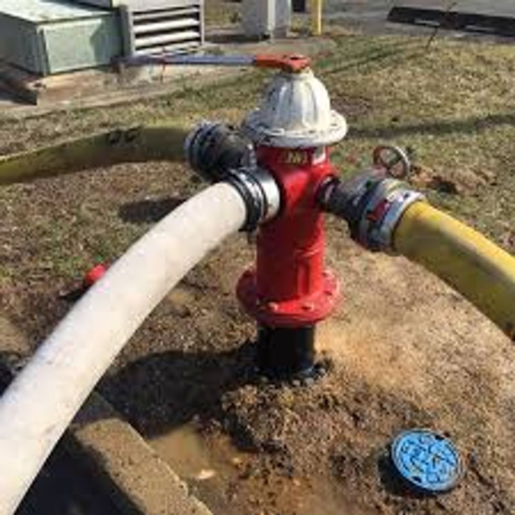 Triple tap hydrant