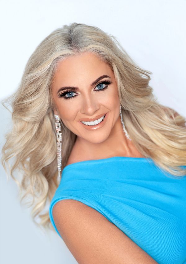 Mrs. Wyoming AmeriCAN 2024 -  Eve Lindamood