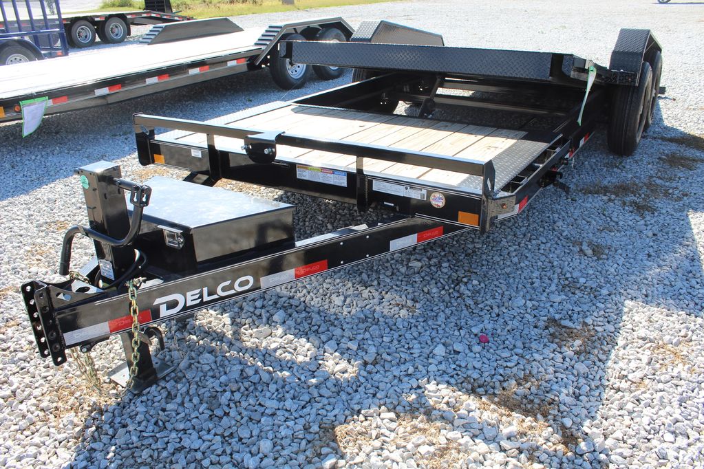 Equipment tilt trailer