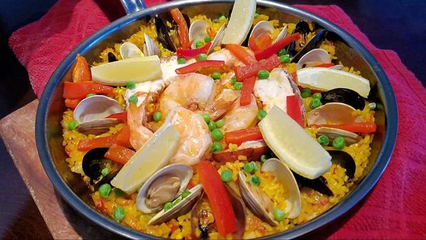 spanish seafood paella shrimp clams mussels lobster saffron #paella