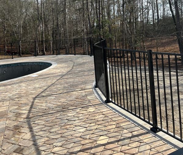 2 rail black aluminum on wall