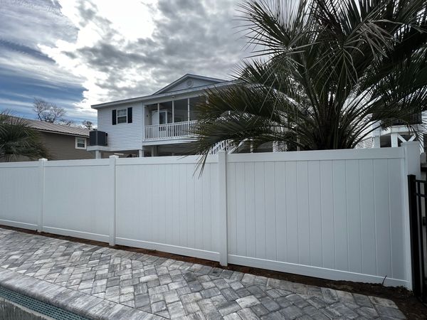 Vinyl Privacy Fence