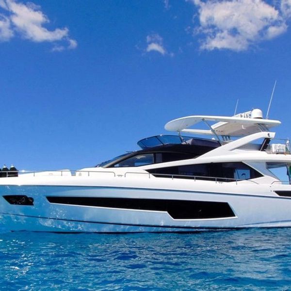 Yacht Rental