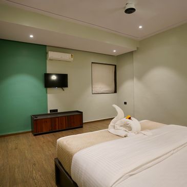 Spacious and thoughtfully designed for families and group travelers, offering comfort, functionality