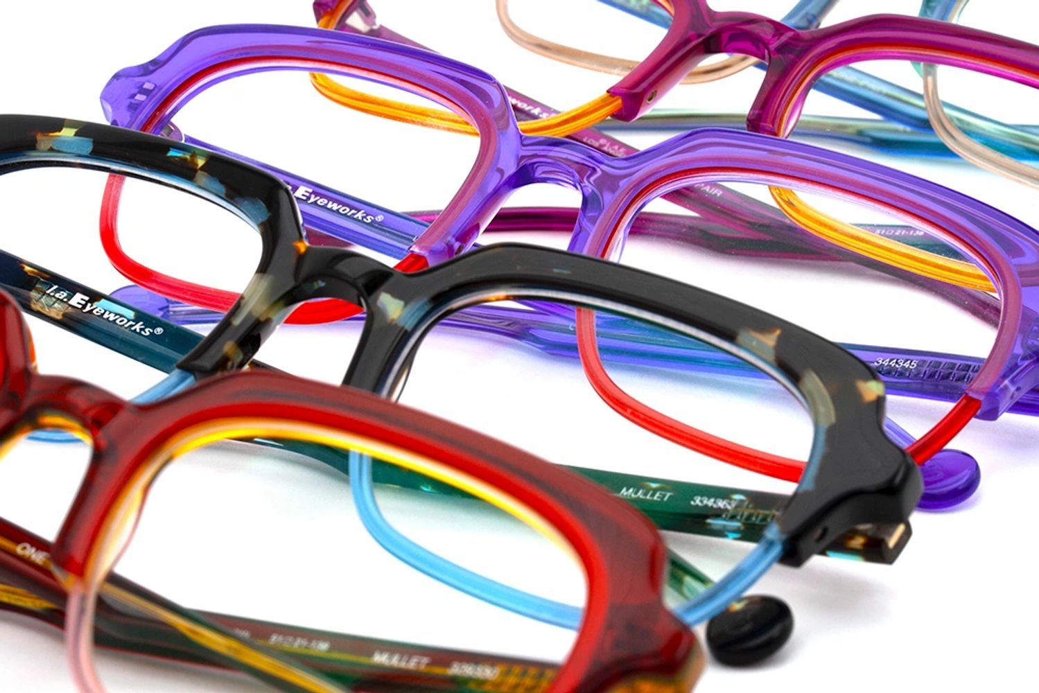 Colourful eyewear eyeglasses