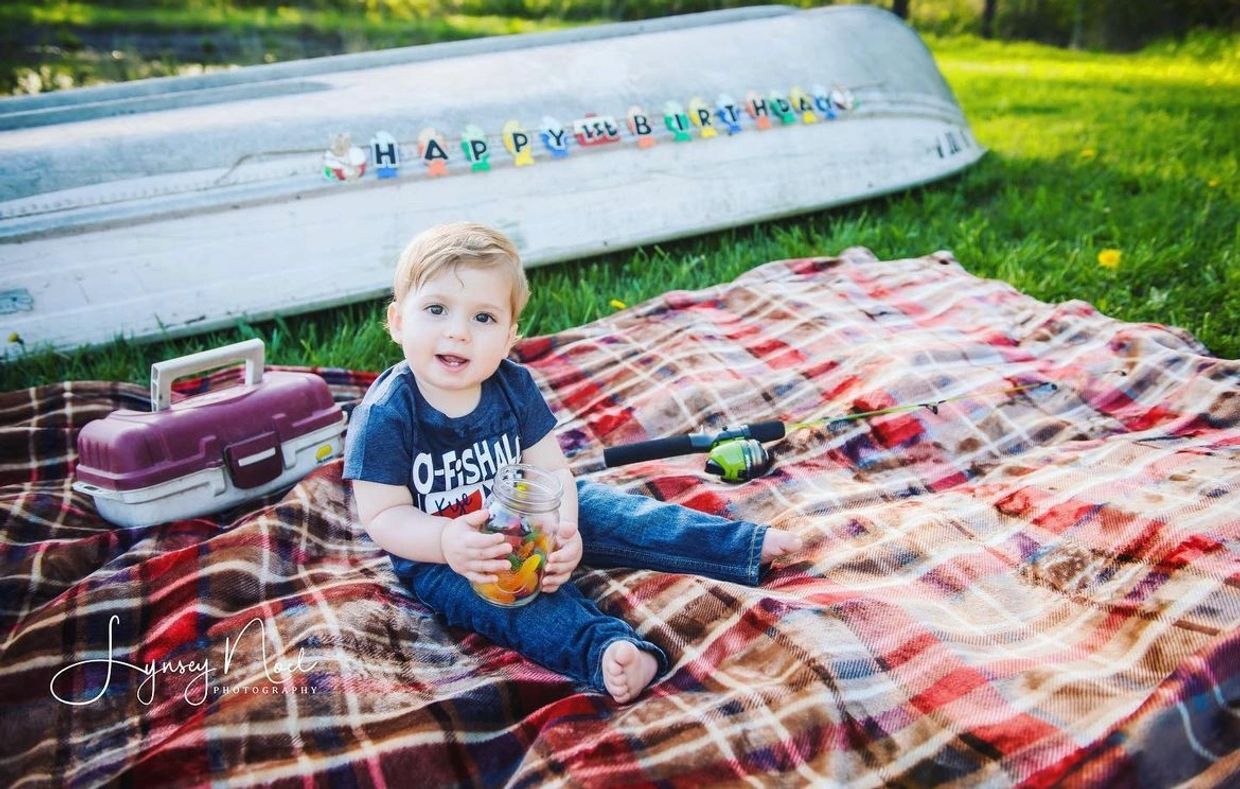 Lynsey Noel Photography, NEPA North East PA Professional Photographer, First Birthday Cake Smash 