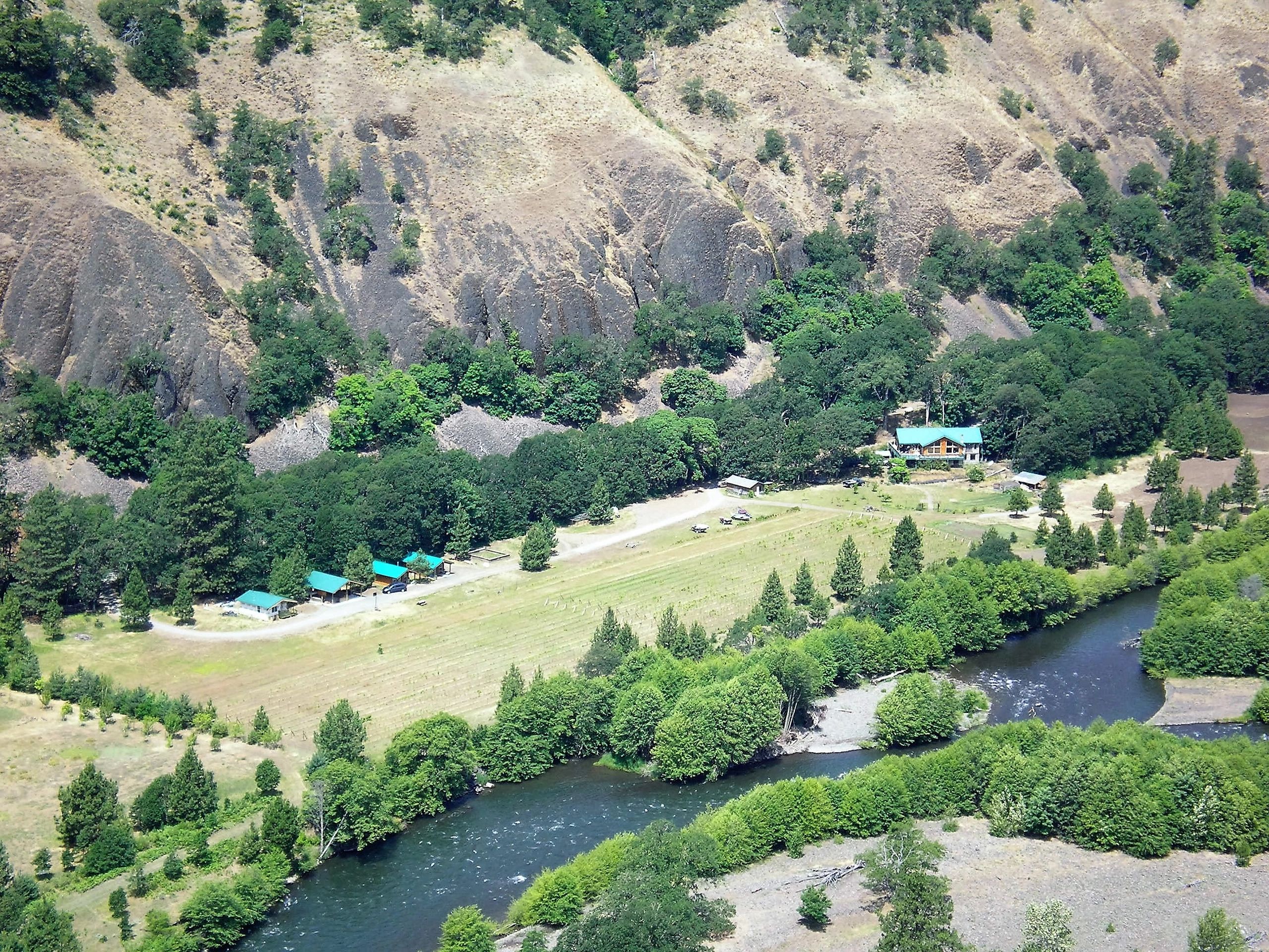 RESORT INFO