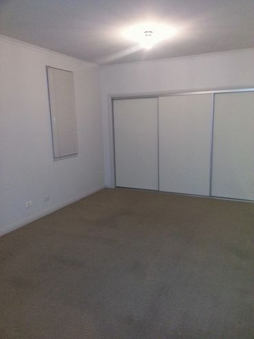Utmost Painting & Maintenance - Your Local Interior & Exterior House Painter in Melbourne. 