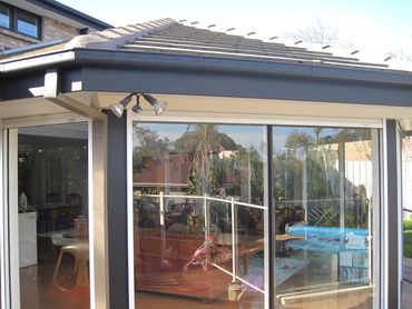 Utmost Painting & Maintenance - Your Local Interior & Exterior House Painter in Melbourne. 