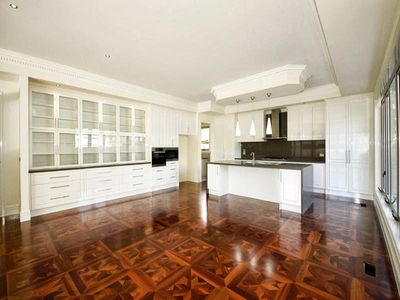 Interior/Exterior house or commercial painter in Vermont, Vermont South and Forest Hill 