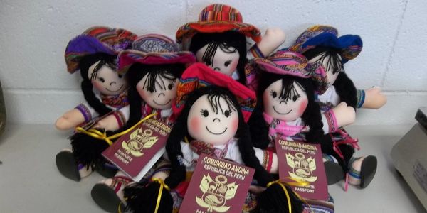 Alt Passport Dolls