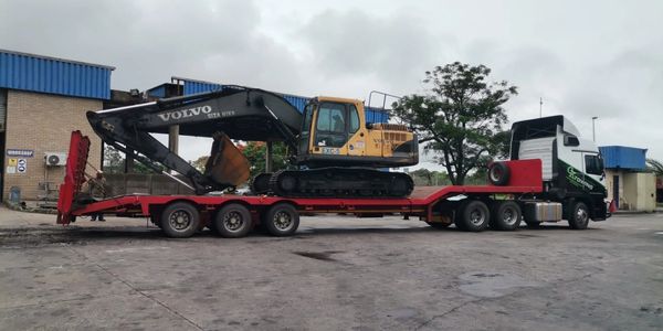 Plant Equipment Transporting 