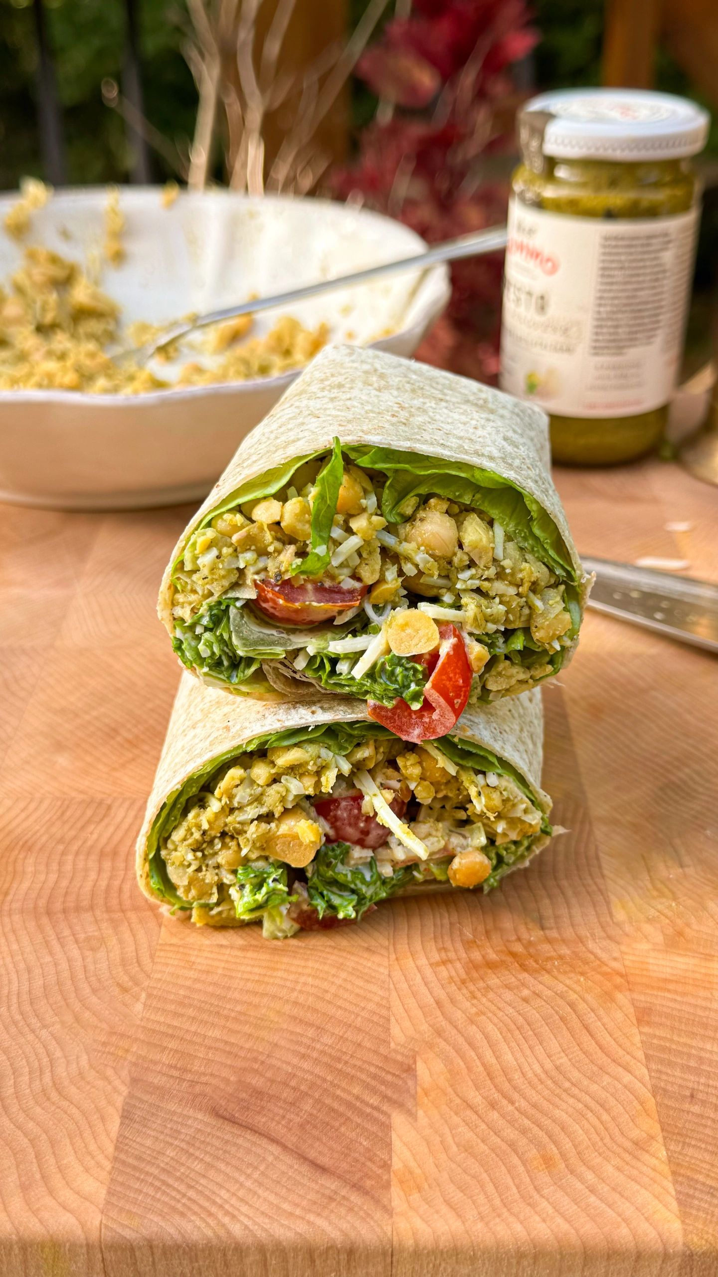 Wrap à la salade de pois chiche au pesto