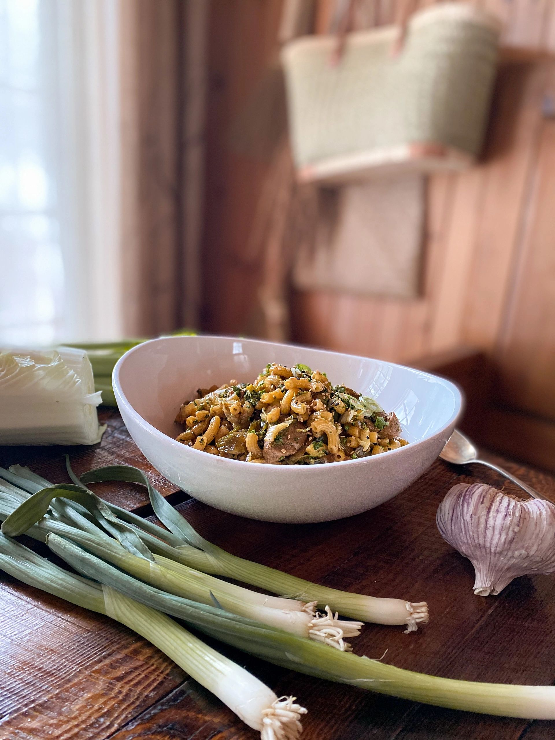 Macaroni chinois au porc haché et aux brocolis - Urbaine City