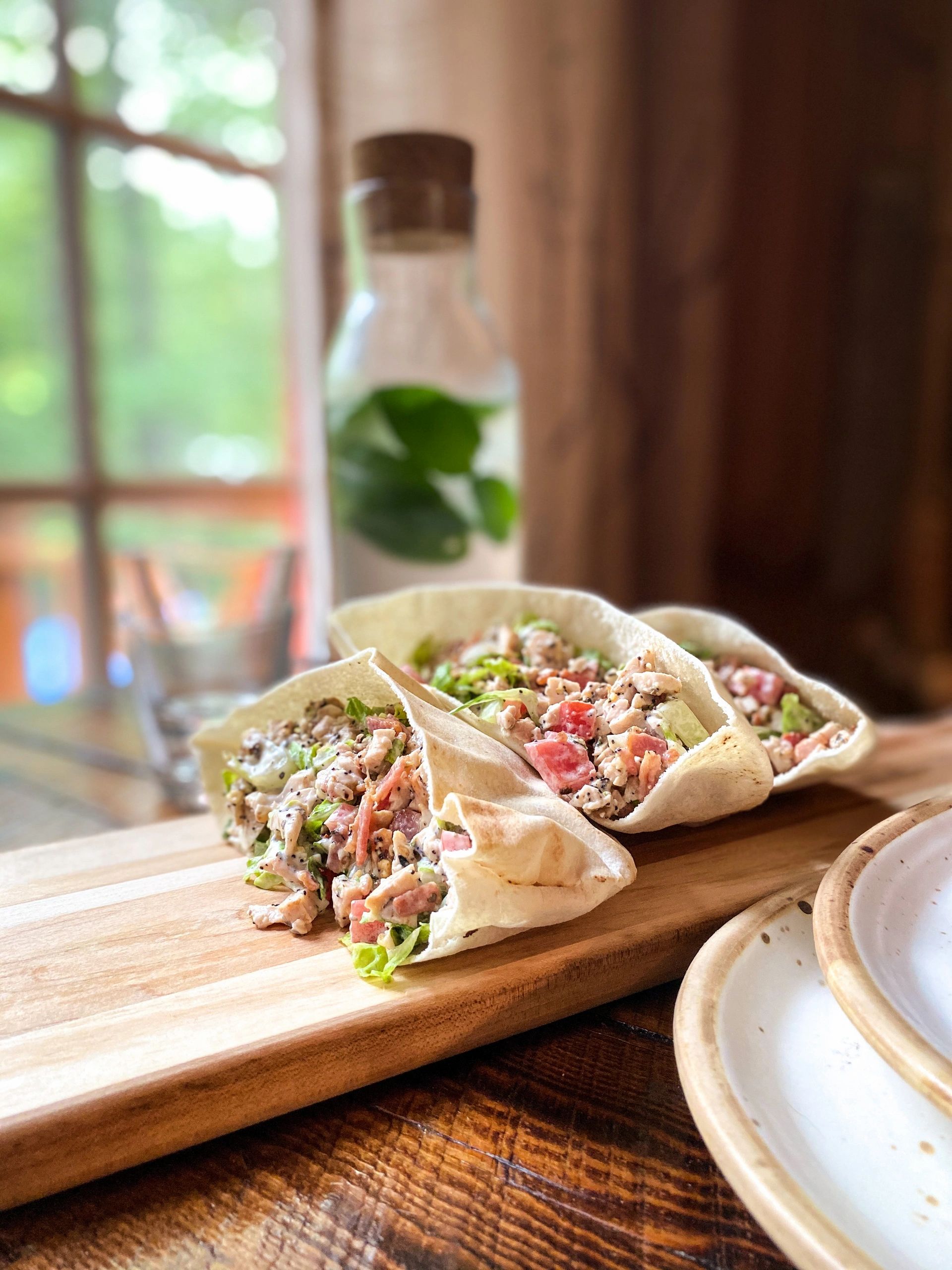 Salade de poulet style bagel BLT