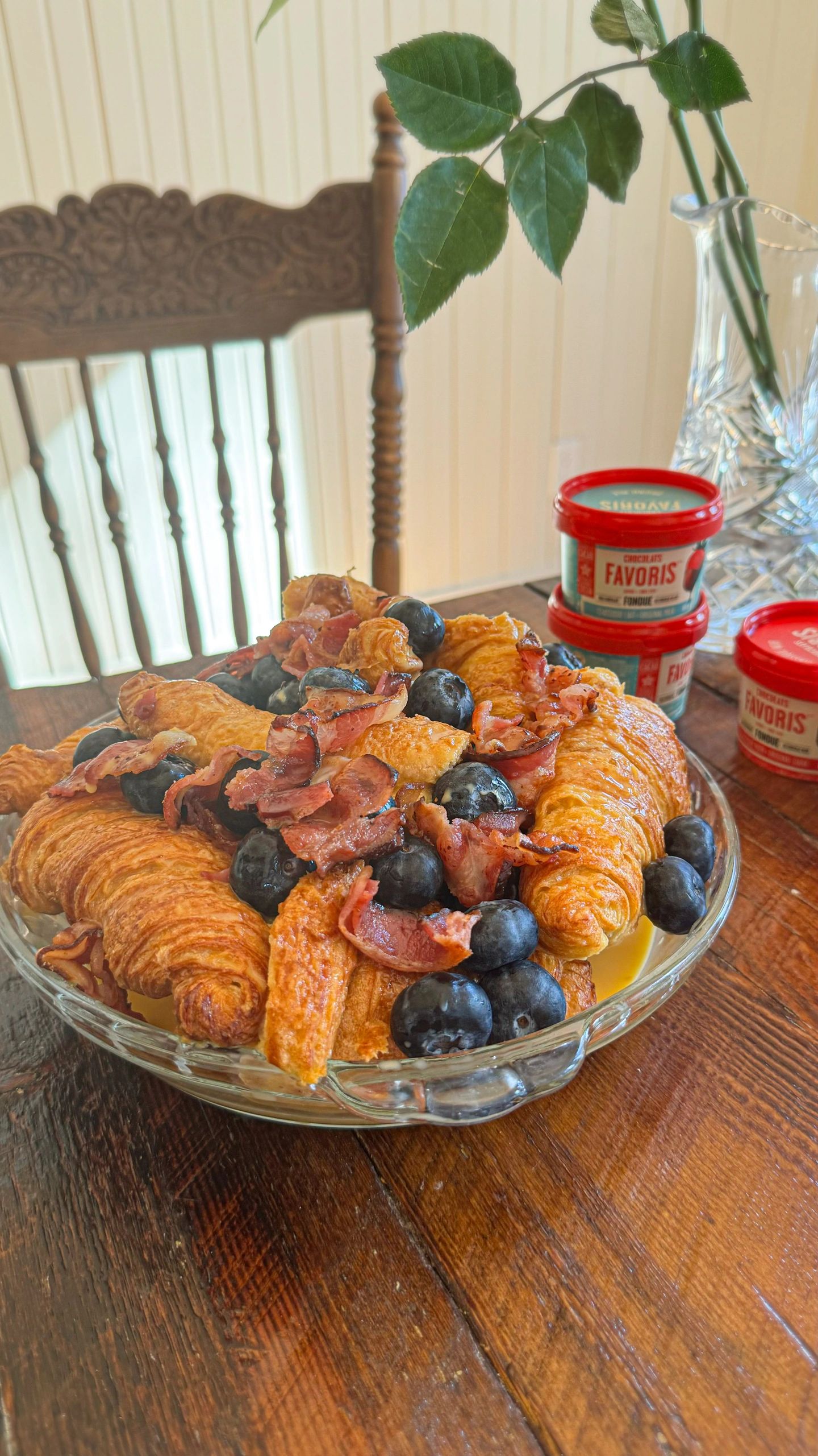 Croissants perdus bleuets, bacon et chocolat