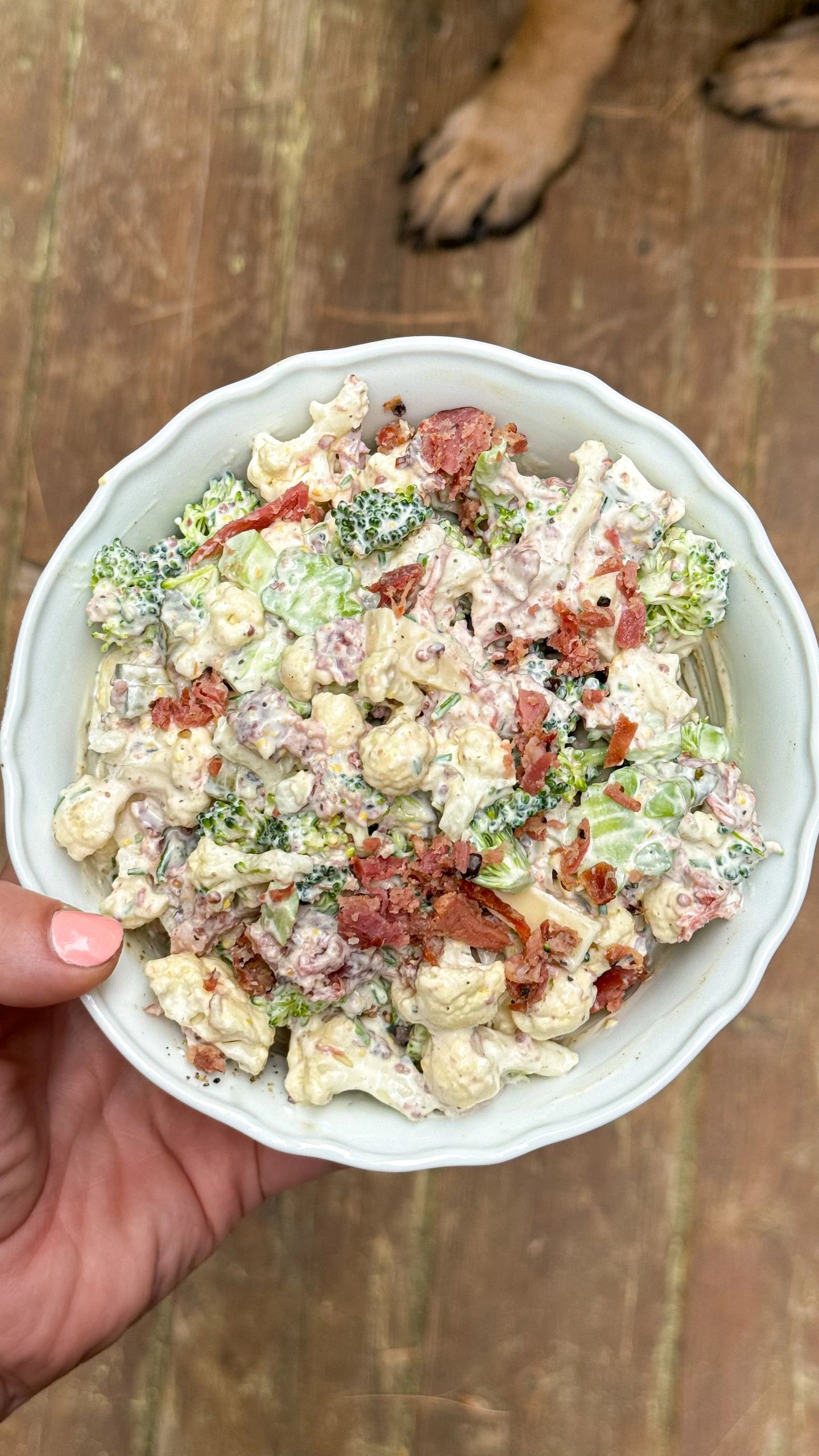 Salade crémeuse brocolis, chou-fleur et smoked meat