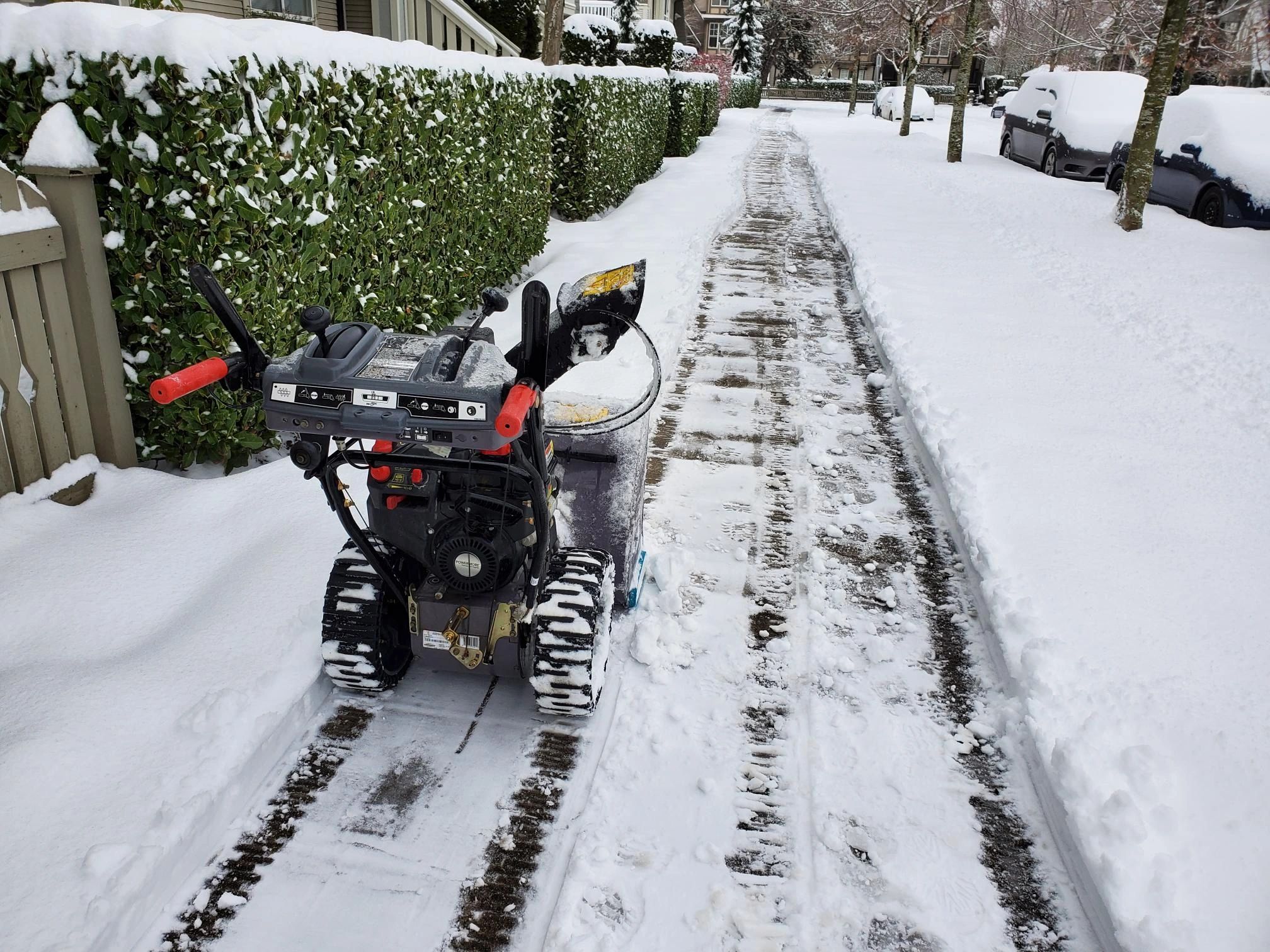Strata snow removal services in Richmond BC for condo buildings townhouse complexes salting and ice