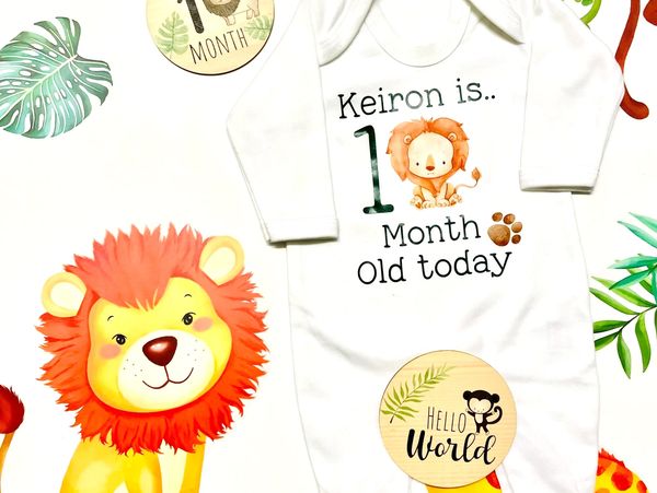 Personalised milestone Jungle gift set - 1-6 months