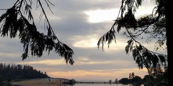 Twain Harte Lake in the evening. 
Vacation Rentals in Twain Harte