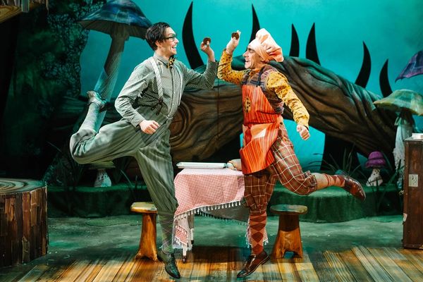 Alex Hatcher and Will Westray in "A Year with Frog and Toad" at Asolo Rep
📸: @adrianvanstee