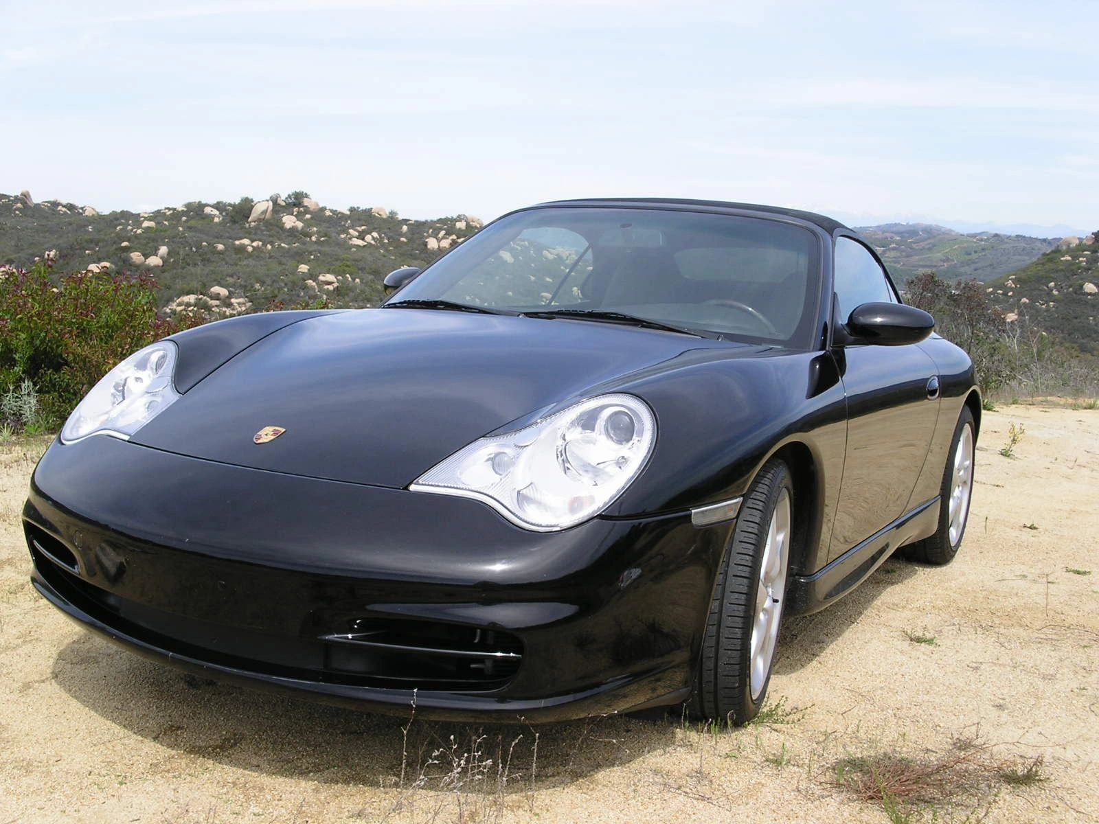 2004_911_carrera_BnB_1.jpg