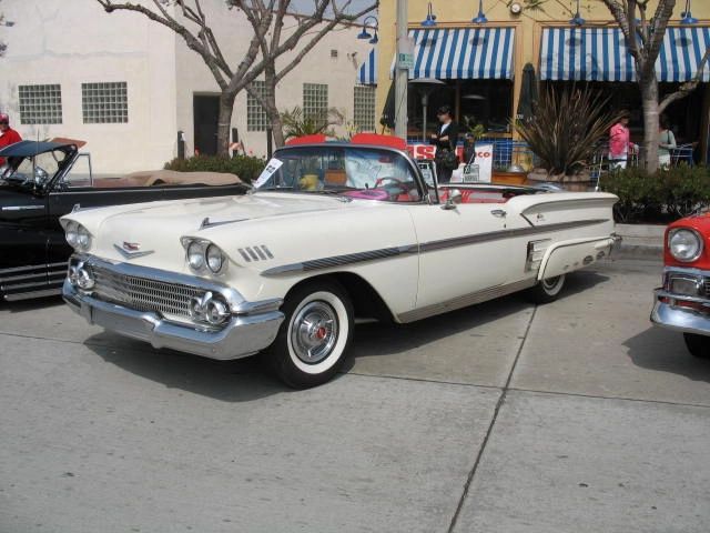 58_Chevy_Conv_White_I.JPG