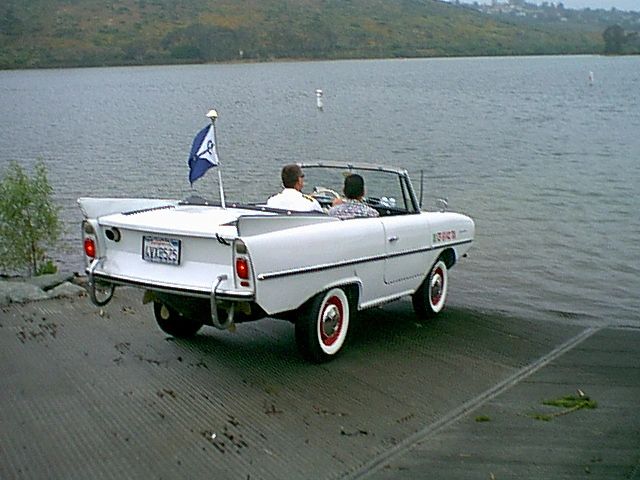 Amphicar_white_3.jpg