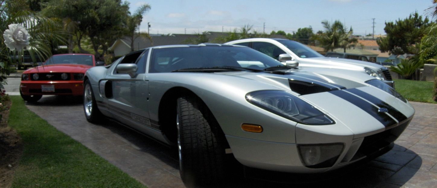 Ford_GT_Silver_1.JPG