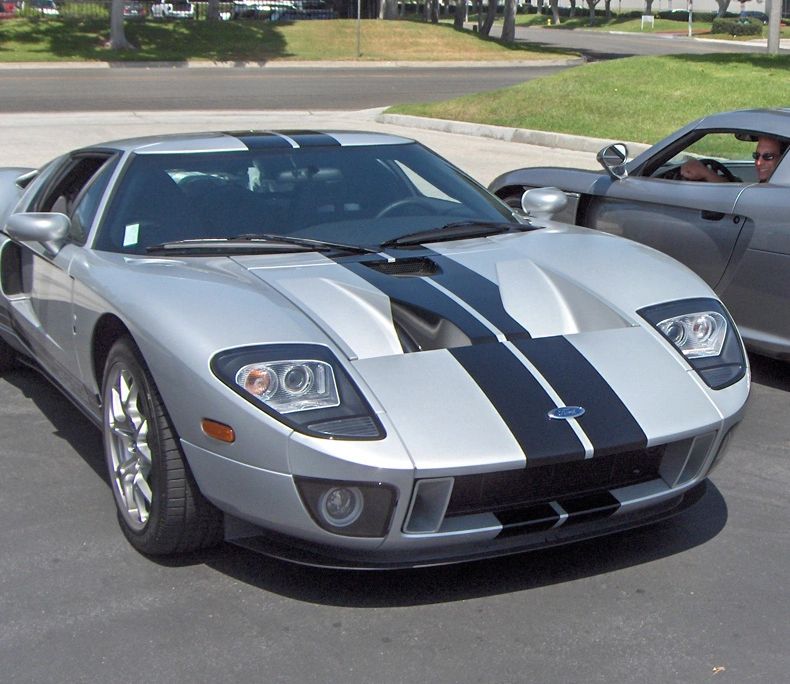 Ford_GT_Silver_2.JPG