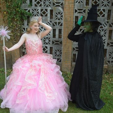 Elphaba and Glinda from Wicked and Wicked Part 2 on Long Island. Long Island Wicked Party for kids
