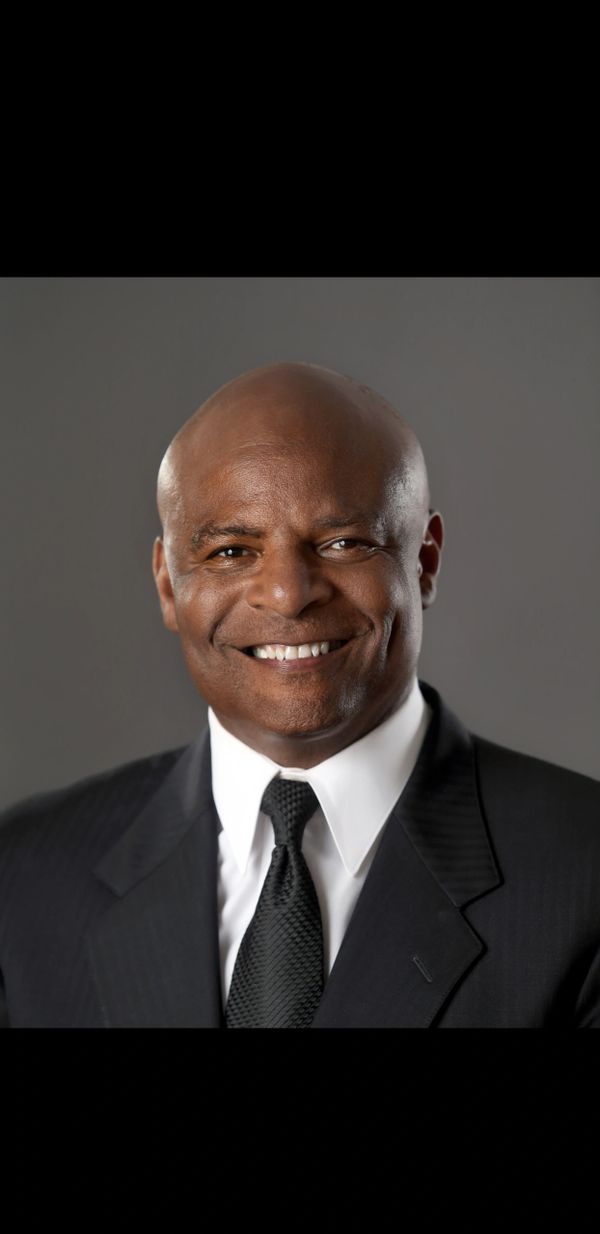 Image Gallery of Warren Moon