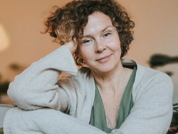 Ruby May is a gifted, mischievious, and witty keynote speaker with a wealth of experience in intimat