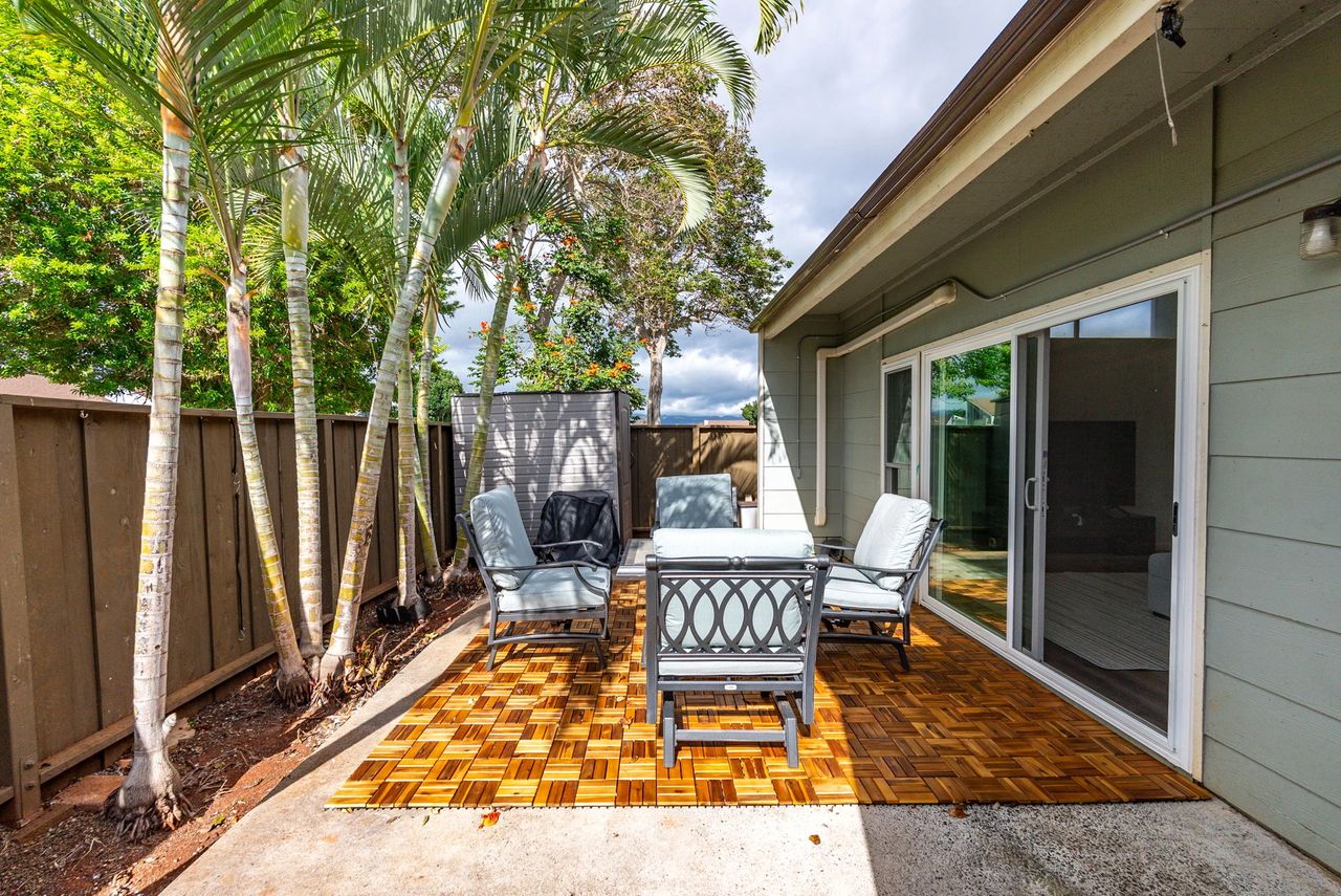 Lanikuhana Patio Homes Unit 1060 view of spacious lanai