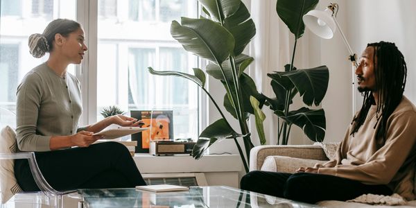 Vistia Services & Immigration: Montréal, Québec, Canada