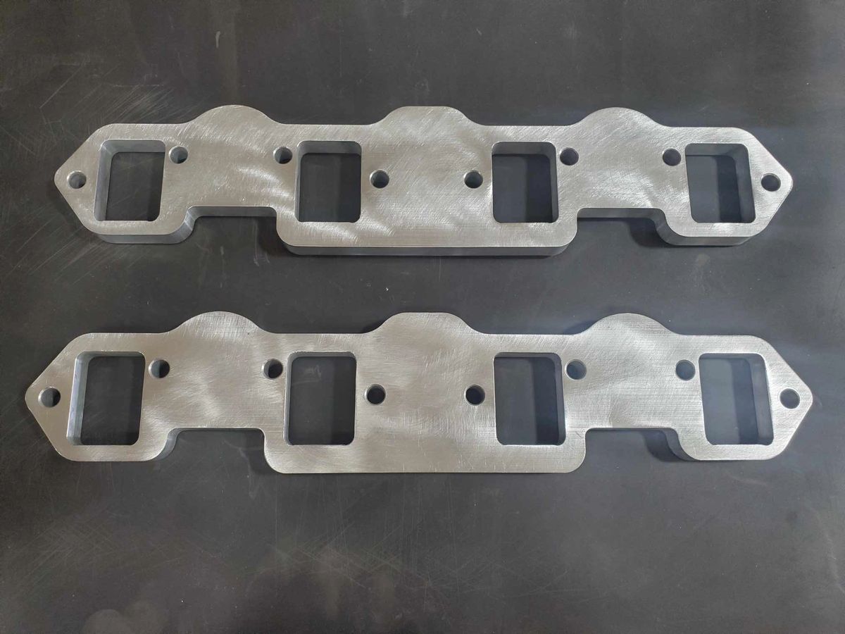 392 Early Hemi Intake Spacers