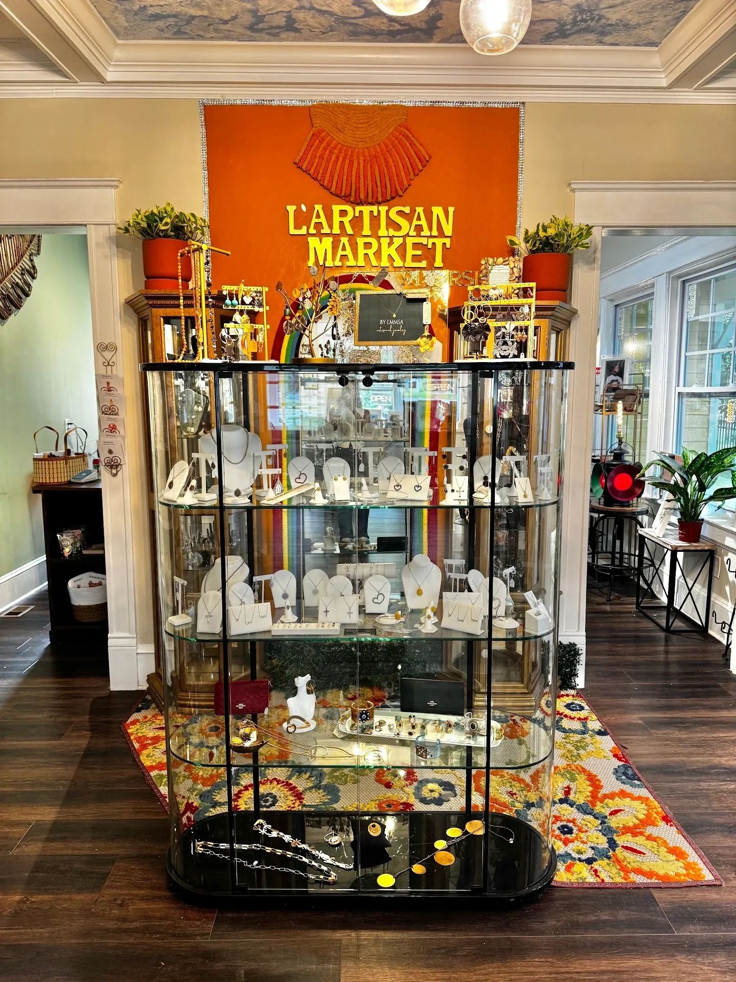 L'Artisan Market