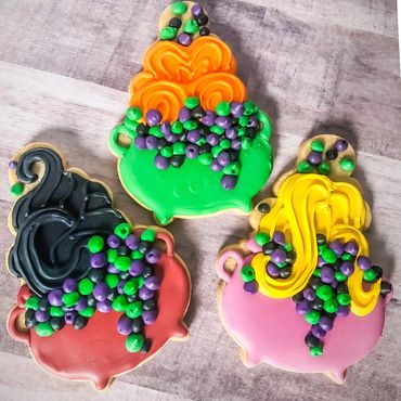 Hocus Pocus Caldron Cookies