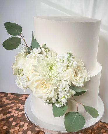 Two-tier White Wedding Cake with Natural Flowers