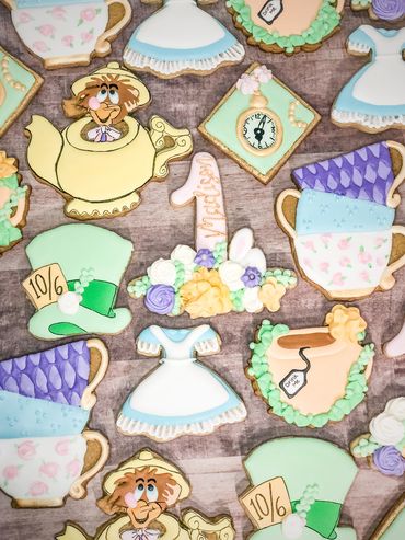 Alice in Onederland Birthday Cookies