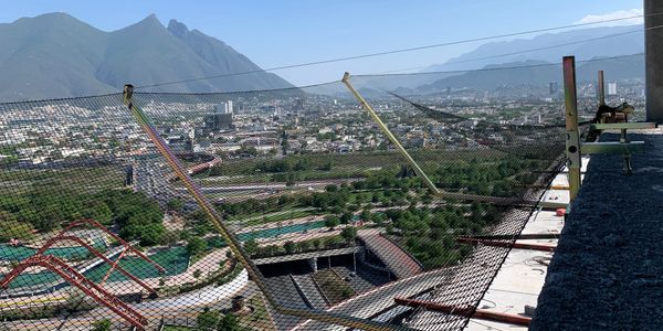 Redes de seguridad anti caídos Monterrey perimetral