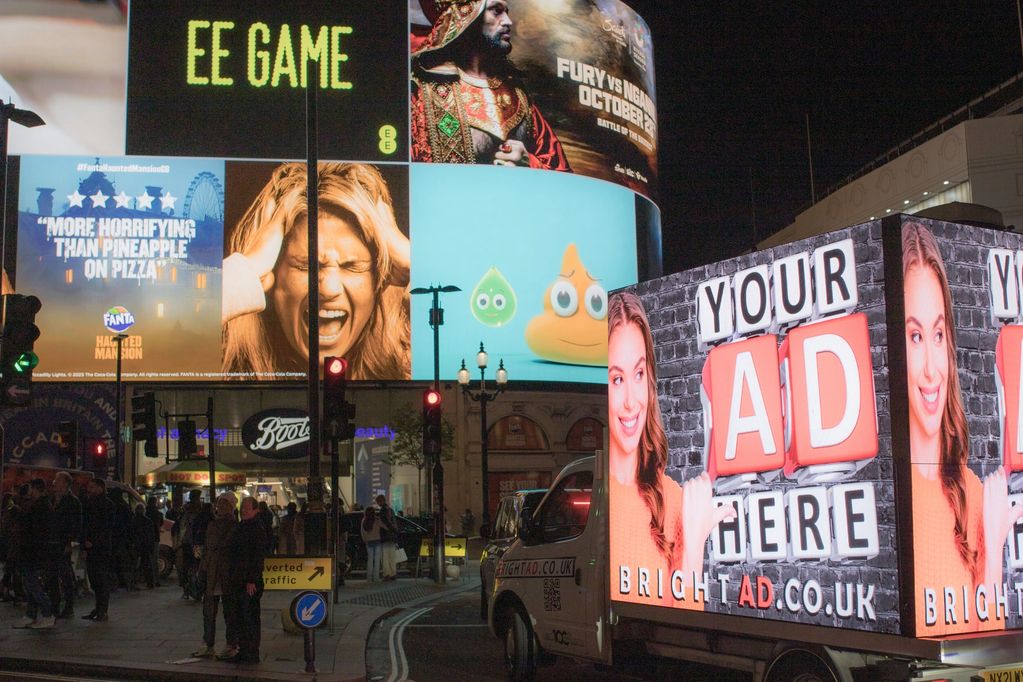 LED SCREEN VAN,DIGIVAN ,OOH ADVERTISING,