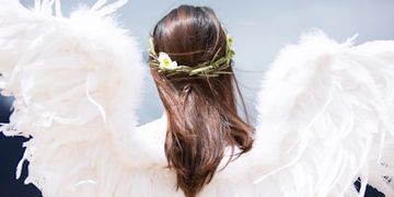 Ask Your Angels session with Ivory LaNoue. Get answers from your angels about your life. 
