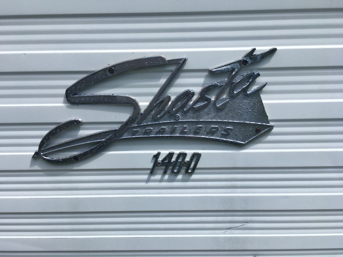 Vintage Shasta Camper Renovation