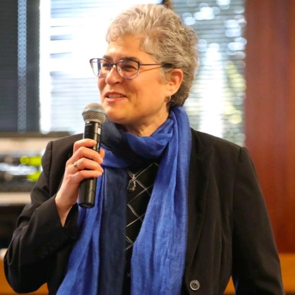 Dr. Michelle Fischthal, coach and consultant