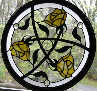 stained glass panel
yellow roses